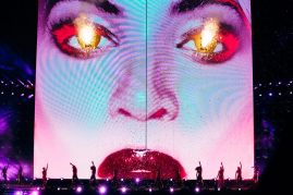 Beyoncé 2016 In Formation firework eyes
